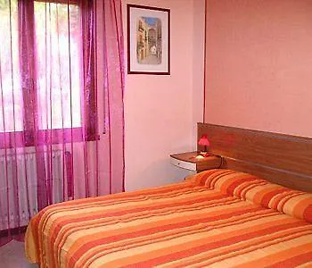 Hotel La Passeggiata 데센자노델가르다