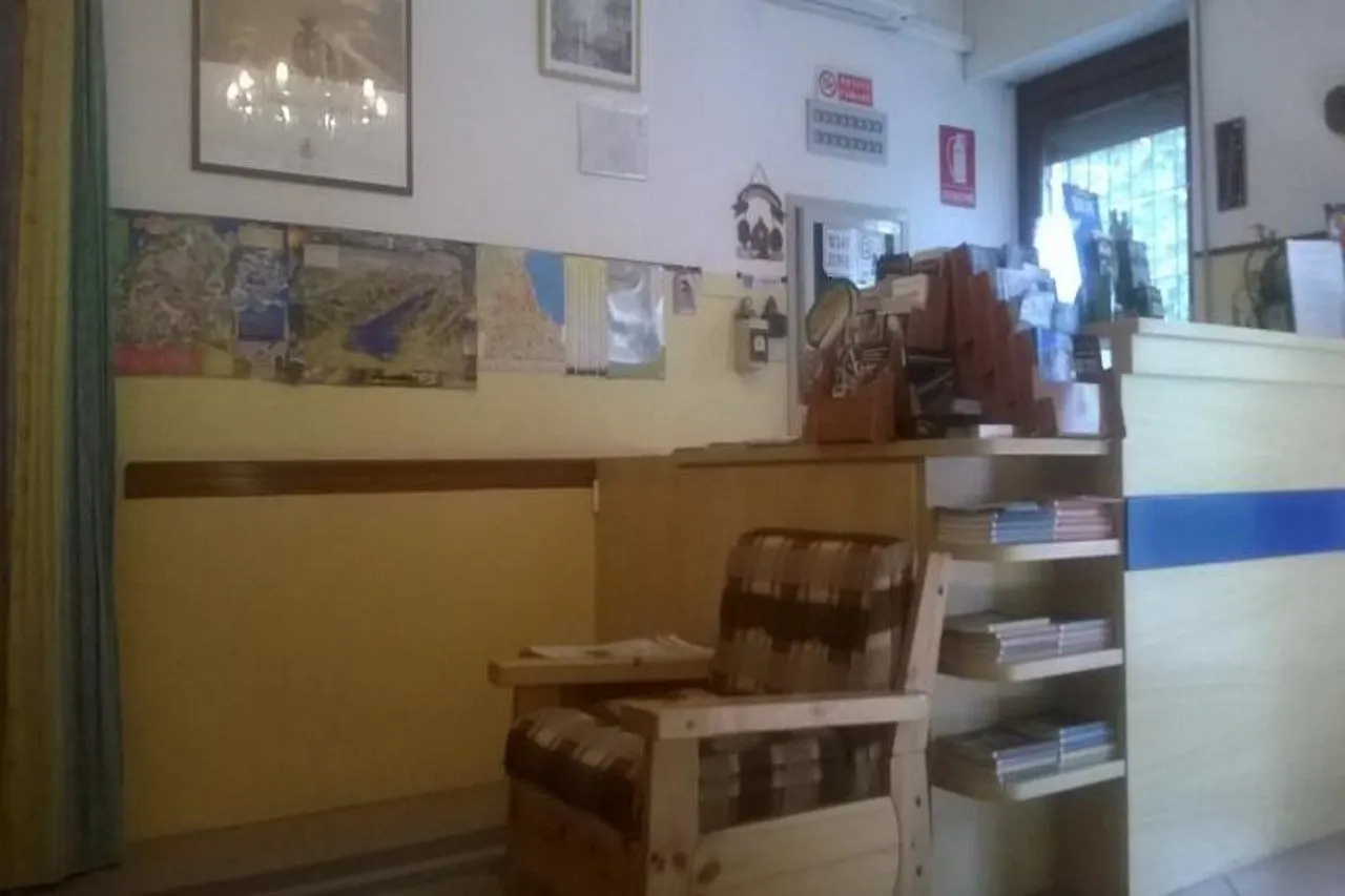 Hotel La Passeggiata 데센자노델가르다