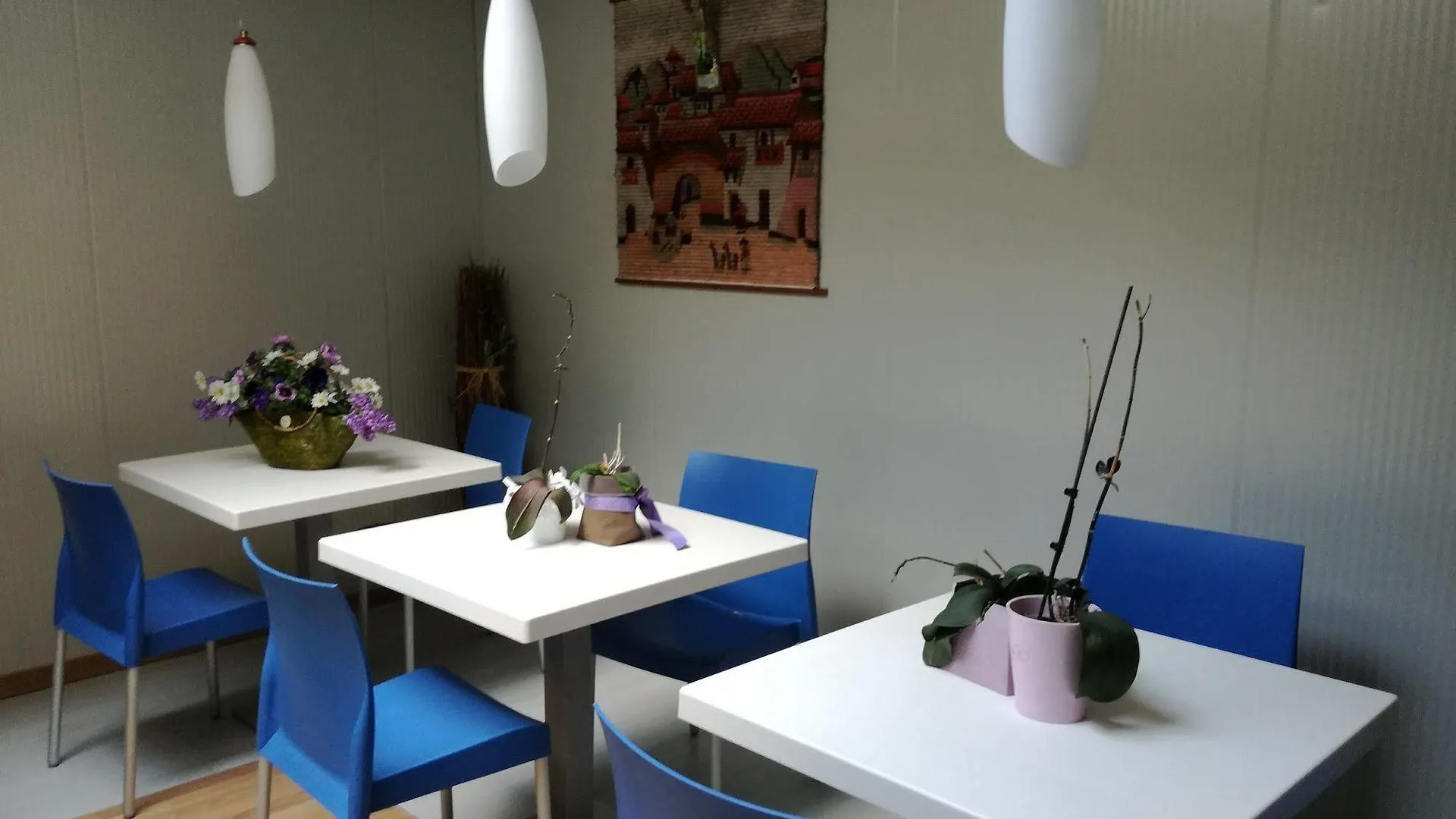 Hotel La Passeggiata 데센자노델가르다 3*,